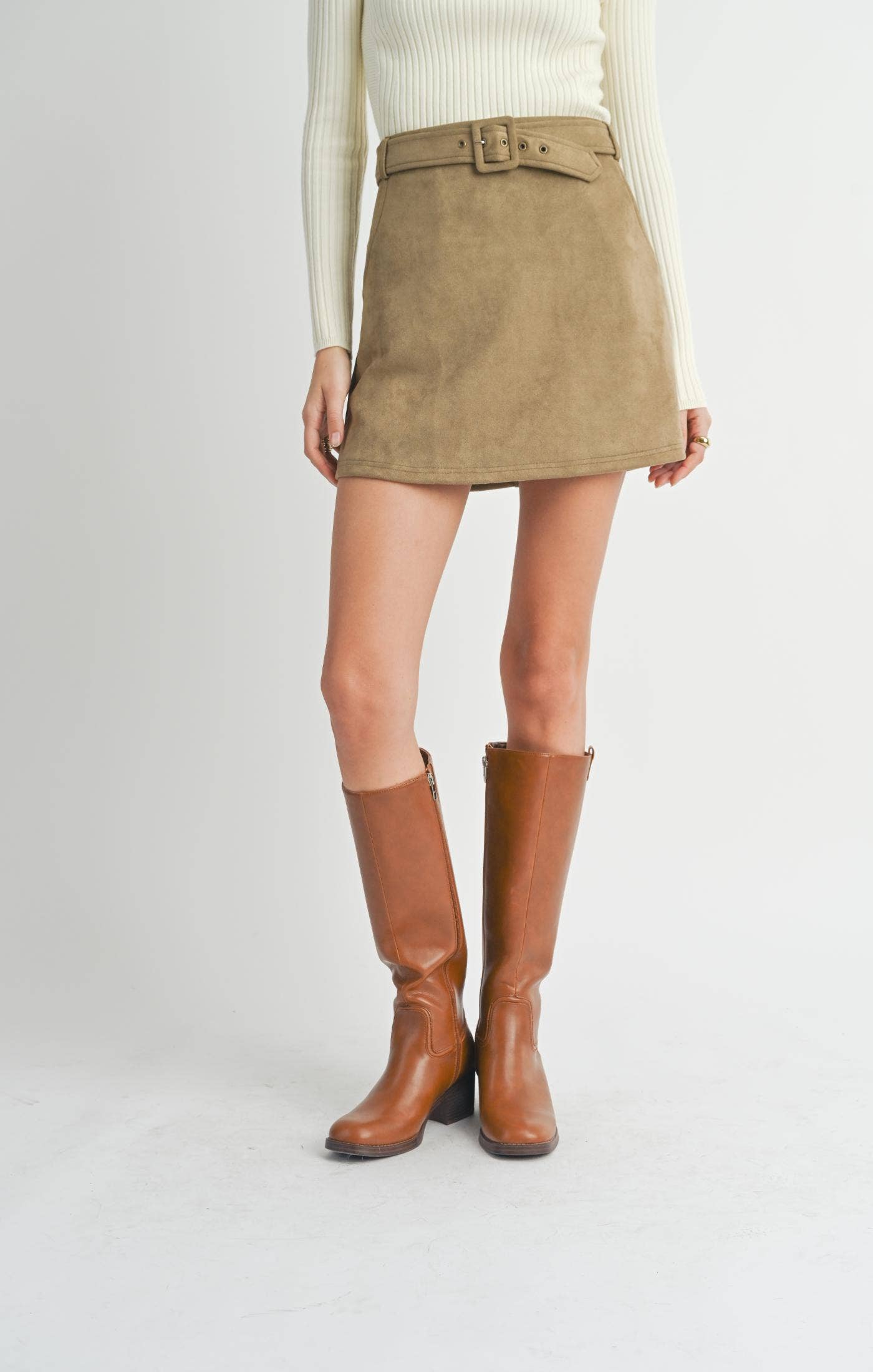 【Anyone more】Veil khaki suede mini skirt Anyone more】Veil khaki suede mini skirt Khaki Faux Suede