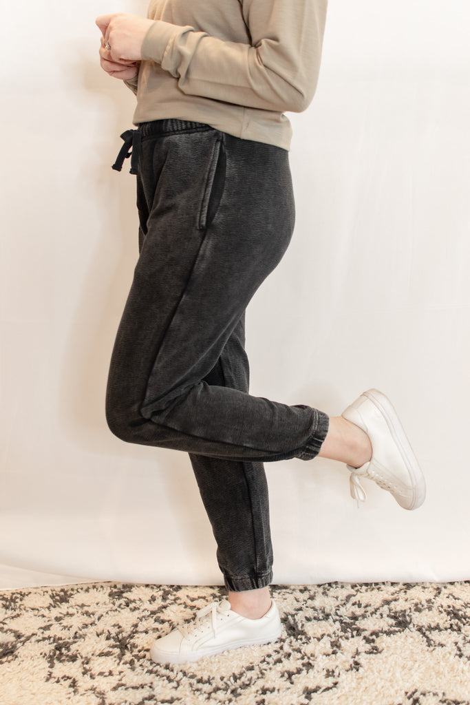 Jacey Mineral-Washed Joggers