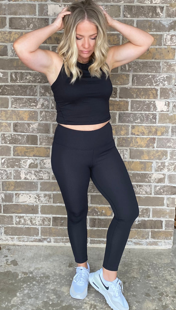 Sara Smooth Ribbed High-Waisted Leggings